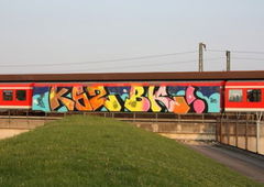 Graffiti Train in Hamburg - Photo by snaqq - kgz, bk