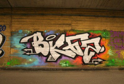 Graffiti Wall in HAMBURG - Photo by snaqq - bk, kgz