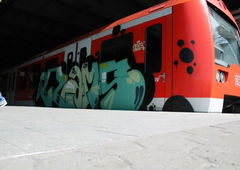 Graffiti Train in Hamburg - Photo by snaqq - rams, bk (2013)