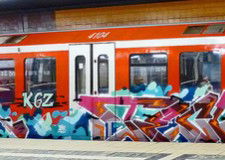 Graffiti Train in Hamburg - Photo by snaqq - teck, bk, kgz