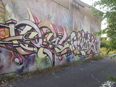 Graffiti Wall in Duisburg - Photo by snekkerz - ferc, gekoe, gfs (2013)