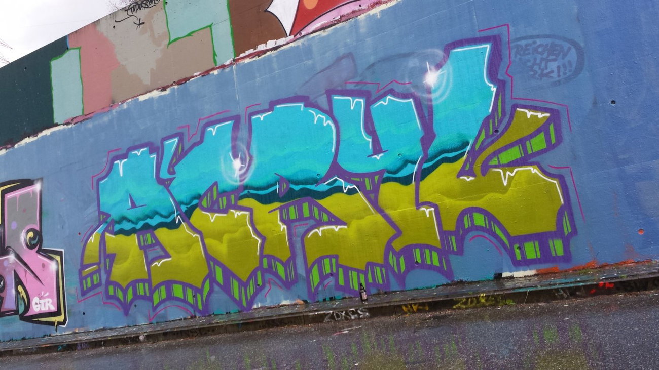 Graffiti Wall - Photo by snickers - ske (2015)
