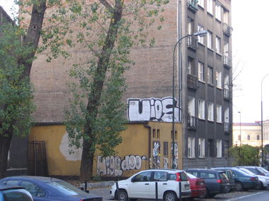 Graffiti Bombing in Krakow - Photo by soiu (2013)