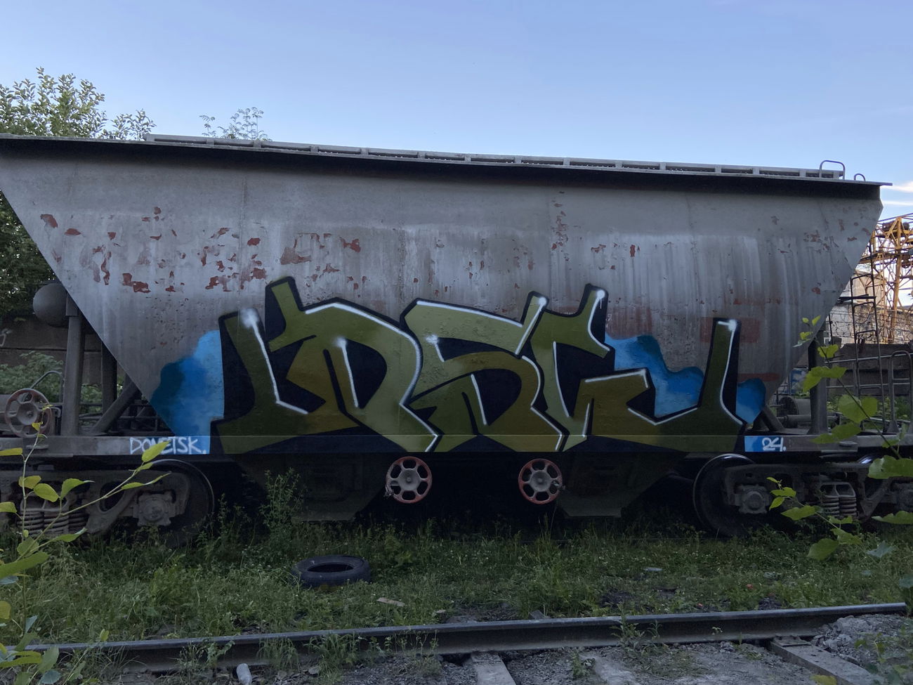 Graffiti Train in Указать Местоположение - Photo by soket2dsl - freights, bombing, graffiti (2024)