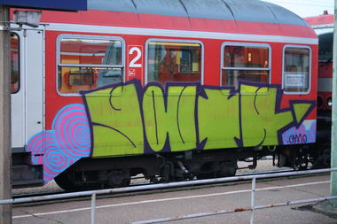 Graffiti Train - Photo by solaplexus - youth