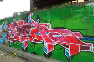 Graffiti Wall - Photo by somer