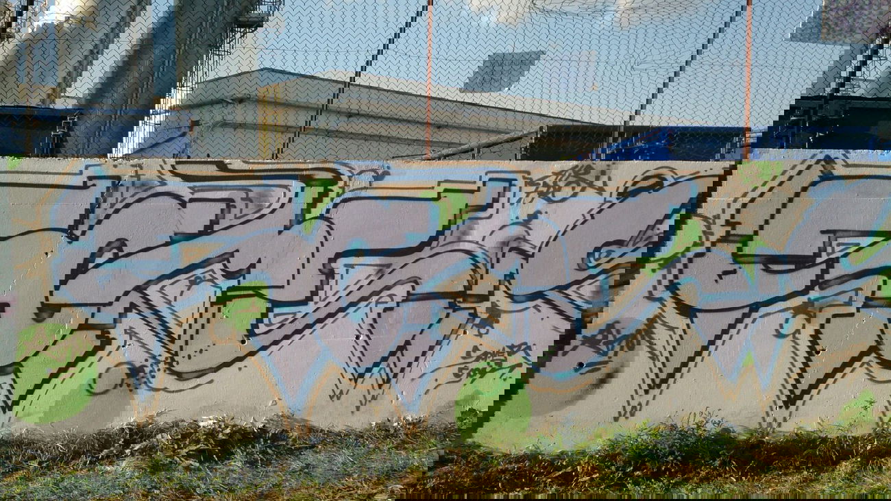 Graffiti Wall - Photo by somer