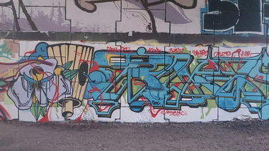 Graffiti Wall - Photo by somer