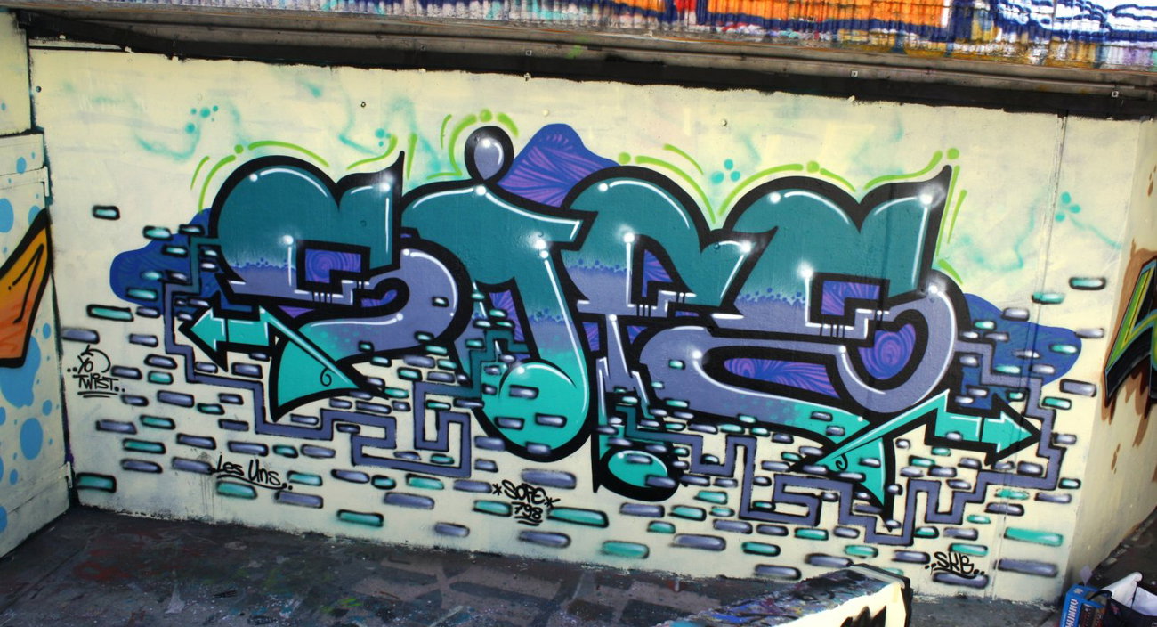 Graffiti Wall in Neuchatel - Photo by sope798 (2014)