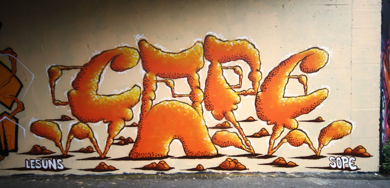Graffiti Wall in Bern - Photo by sope798 - orange, yellow, klumpen (2015)