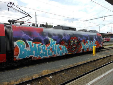 Graffiti Train - Photo by sosexy