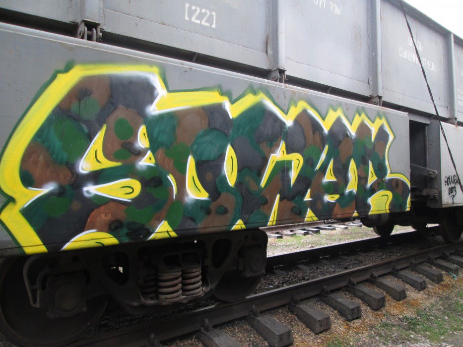 Graffiti Train in Sevastopol - Photo by sower