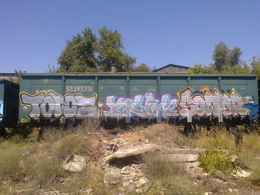 Graffiti Train in Zaporoje - Photo by sower