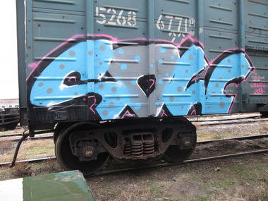 Graffiti Train in simferopol - Photo by sower