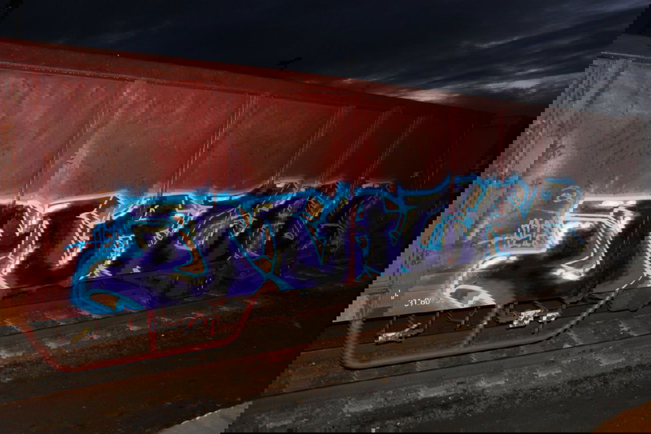 Graffiti Train - Photo by spacetrader - Macah, peg, stahl (2014)