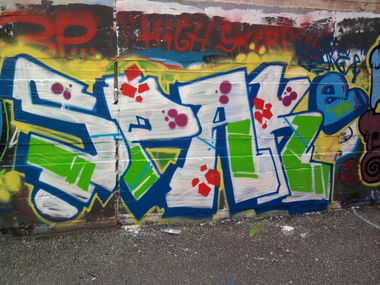 Graffiti Wall - Photo by spake (2014)