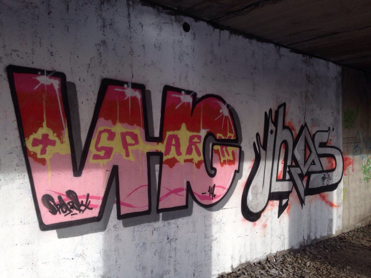 Graffiti Wall - Photo by spark - vhg, spark, oyta (2014)