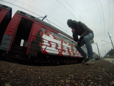 Graffiti Train - Photo by spek1trmcrew (2014)