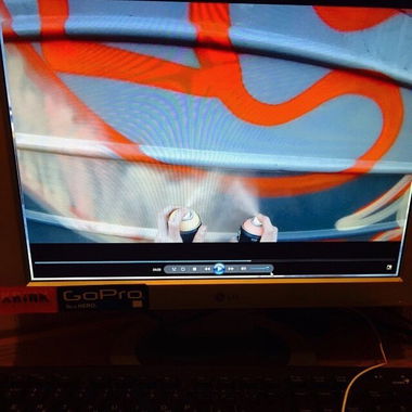 Graffiti Artwork - Photo by spek1trmcrew (2014)