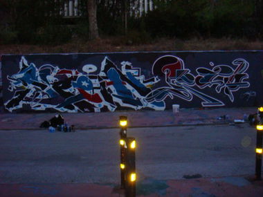 Graffiti Wall - Photo by spen (2013)