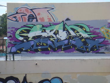 Graffiti Wall - Photo by spen (2014)