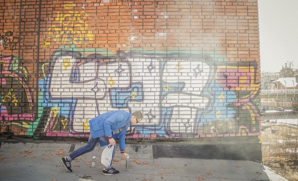 Graffiti Bombing in Penza - Photo by spicer (2013)