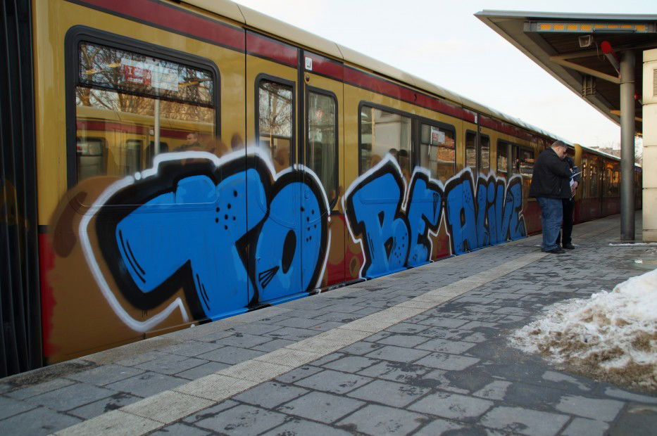 Graffiti Train in Berlin - Photo by spiegelreflex - TBA, To, be