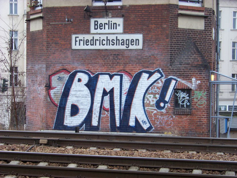 Graffiti Bombing in Berlin - Photo by spiegelreflex - bmk, fb