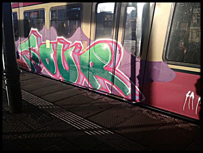 Graffiti Train - Photo by spiegelreflex - sour