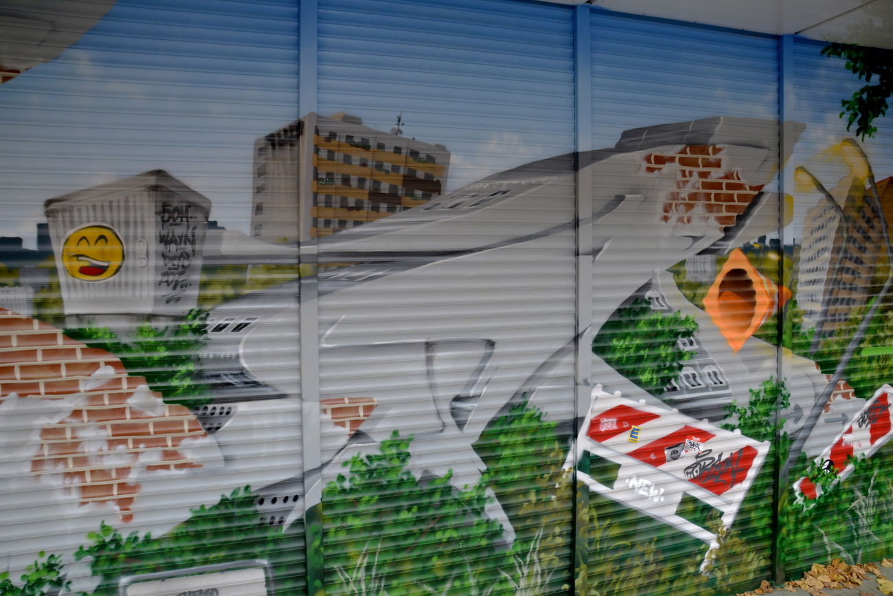 Graffiti Wall in Berlin - Photo by spoare153 - spoadetails, detail, spoare (2016)