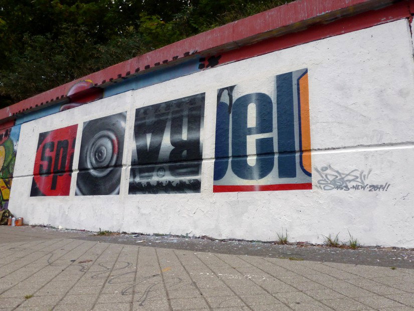 Graffiti Wall in Ffo - Photo by spoare153 - spoare, spoare153, new (2011)