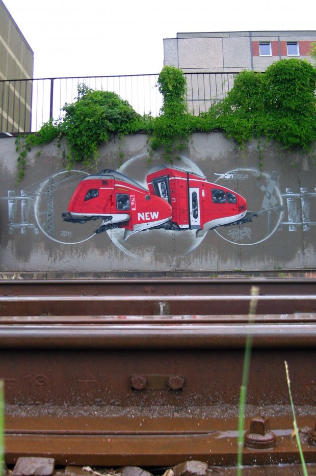 Graffiti Wall in Frankfurt (Oder) - Photo by spoare153 - train, spoare153, sboa (2011)