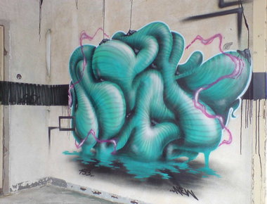 Graffiti Wall in Frankfurt (Oder) - Photo by spoare153 - spoare153, new, back (2010)