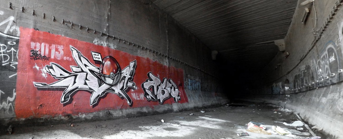Graffiti Wall in Berlin - Photo by spoare153 - spoare153, abow, sboa (2013)