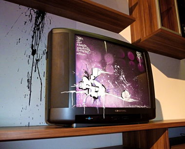 Graffiti Artwork - Photo by spoare153 - spoare153, tv, nes (2013)