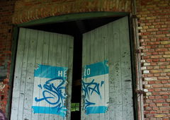 Graffiti Wall in Fürstenwalde - Photo by spoare153 - spoare153, hello, sticker (2013)