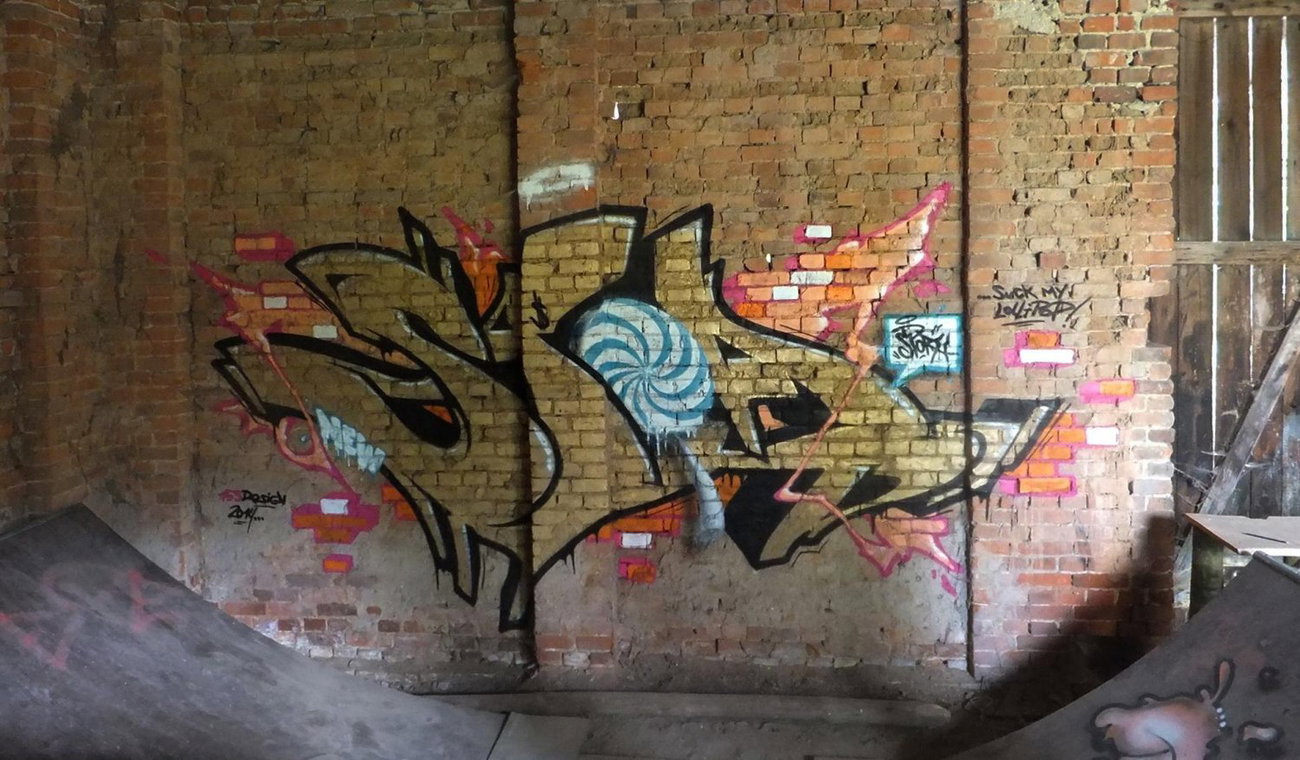 Graffiti Wall - Photo by spoare153 - spoare153, 153, new (2014)