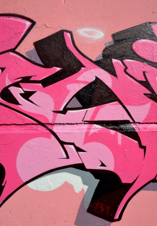 Graffiti Wall - Photo by spoare153