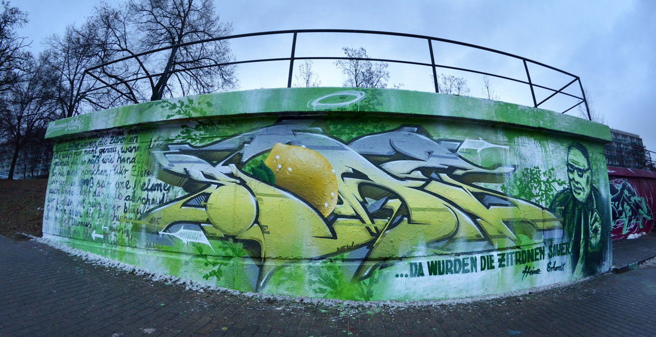 Graffiti Wall - Photo by spoare153 - spoare, spoa, spore (2017)