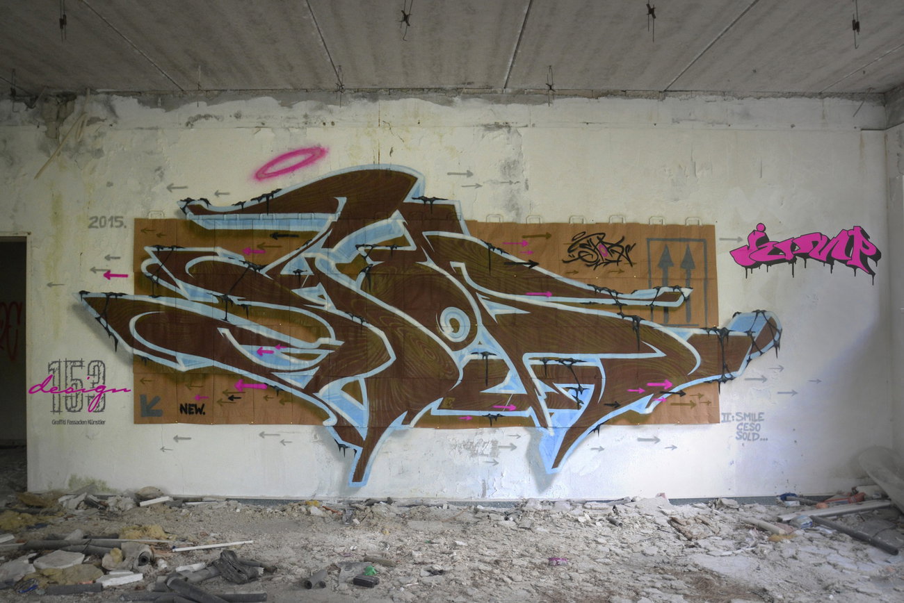 Graffiti Wall - Photo by spoare153 (2015)