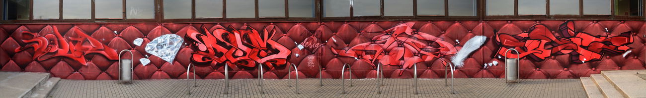 Graffiti Wall - Photo by spoare153 (2015)