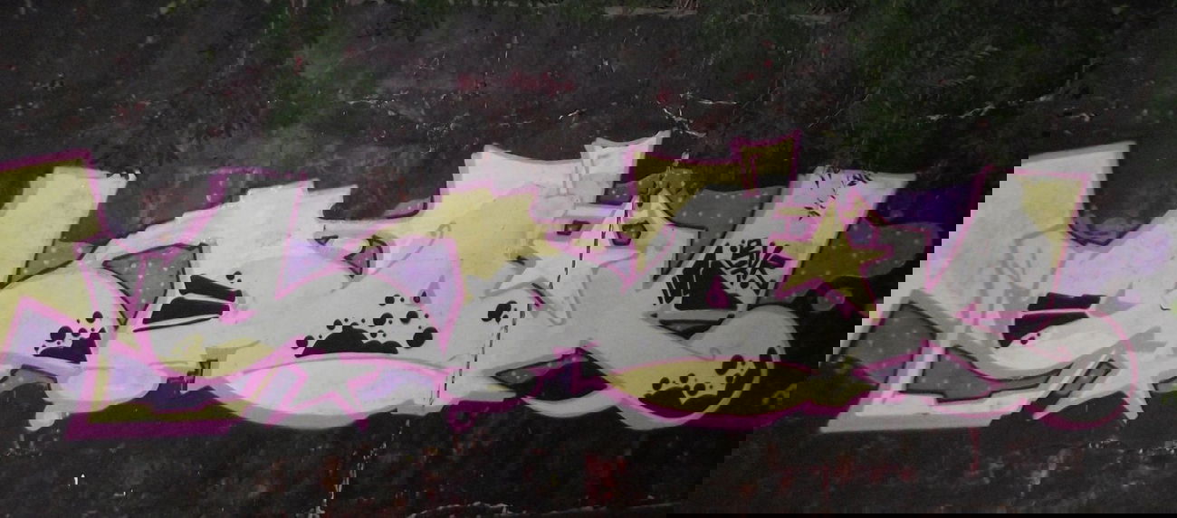 Graffiti Wall - Photo by spok - spok (2013)