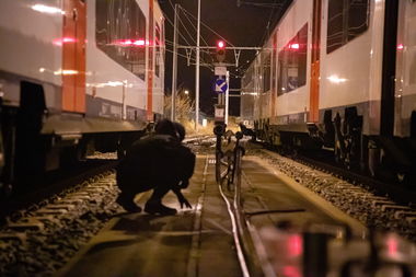 Graffiti Train in Hong kong - Photo by standardcap