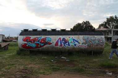 Graffiti Bombing - Photo by stare - STaRE, -, APNEA (2014)