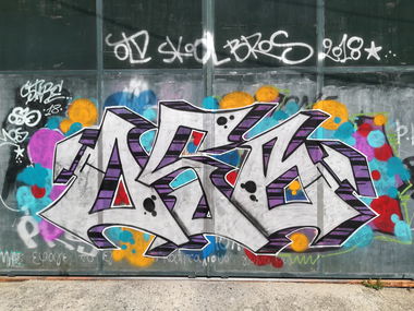 Graffiti Bombing in καλαμάτα - Photo by stare - Old, Skool, Bros (2018)