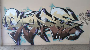 Graffiti Wall in καλαμάτα - Photo by stare (2016)