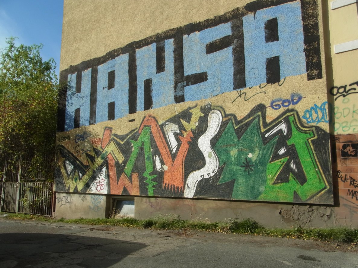 Graffiti Bombing - Photo by staubsauger - Hansa, Flavio, Rostock
