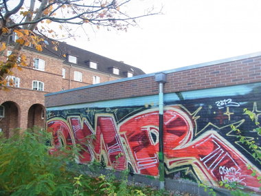 Graffiti Bombing - Photo by staubsauger - Dmr, Rostock