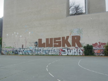 Graffiti Bombing - Photo by staubsauger - Skar, Ramo, Juma