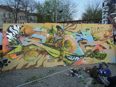Graffiti Wall - Photo by staubsauger - osk, riots, riots